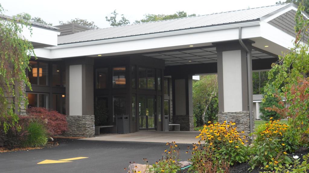 Ramada By Wyndham Rock Hill At Sullivan Center Exterior photo