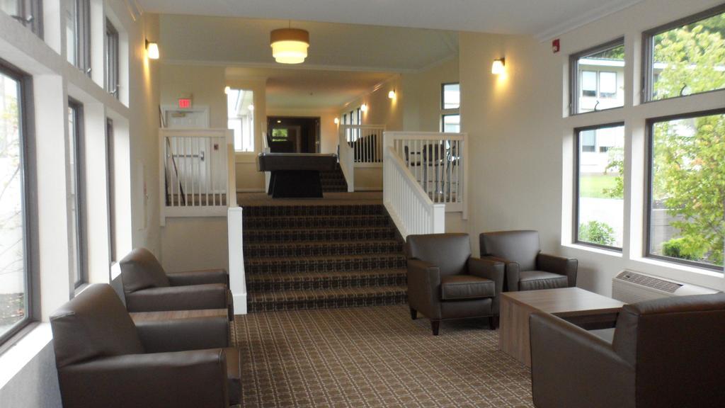 Ramada By Wyndham Rock Hill At Sullivan Center Exterior photo